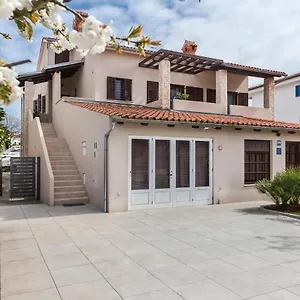 Apartment Antonio, Medulin